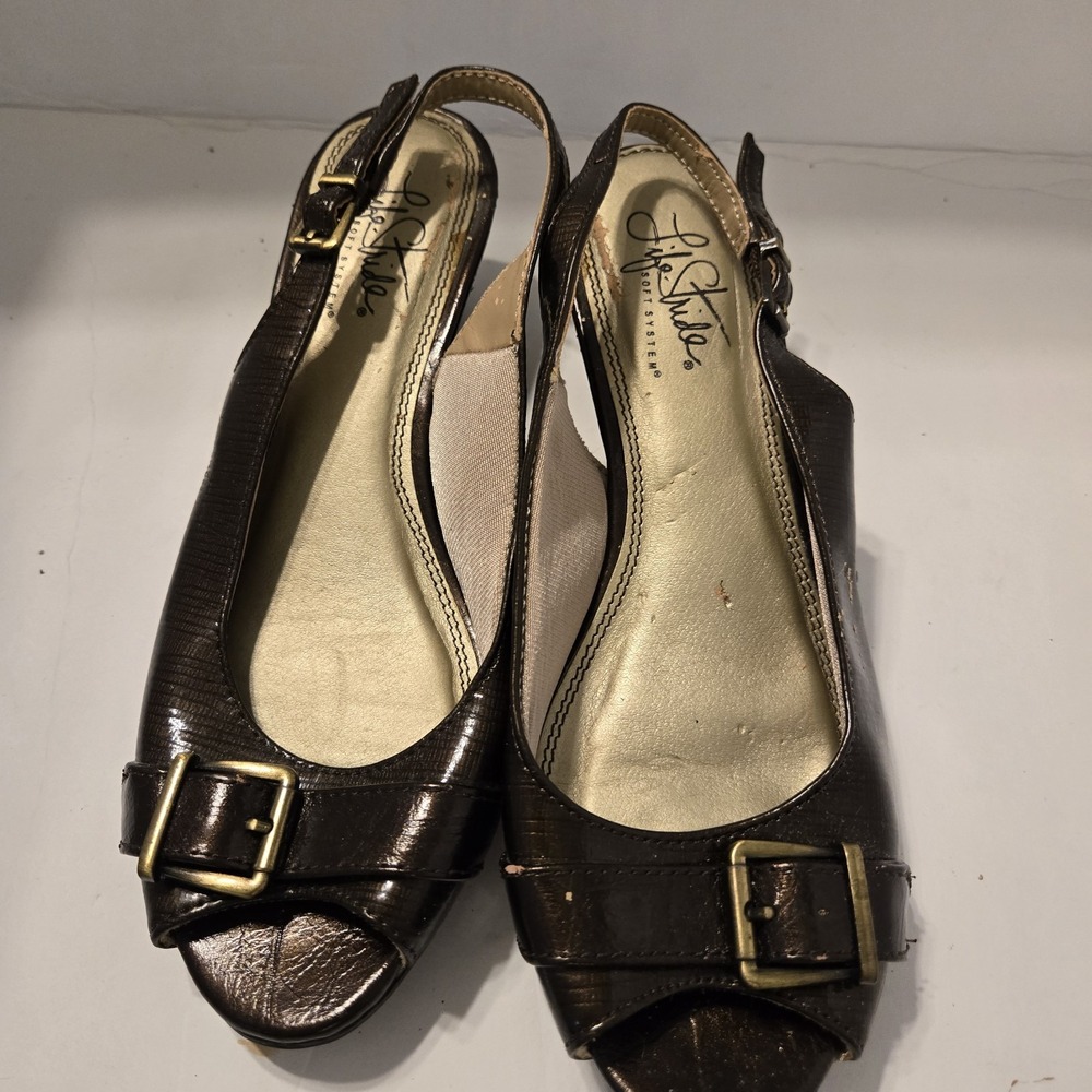Life Stride 6.5 Brown Vegan Leather Croco Slingback Wedge Heel Sandal Workwear